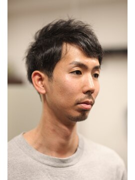 ヘアメイク グリーン アール(HAIR MAKE Green R) メンズツーブロックスタイル