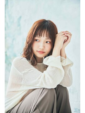 レアリバイケンジ(leali by KENJE) ピアスカラーも可愛いナチュラルレイヤー