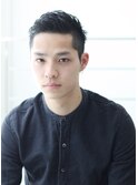 ベリーショート_オリーブベージュレイヤーカットウェットヘア