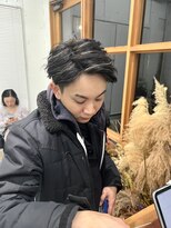 サティ(sati)&nbsp;【sati 子安】アップバング×ハイライト