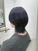 ピッポ(PIPPO) ネイビーカラー×くびれヘア