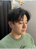 パーマを生かしたセンターパートスタイル♪
