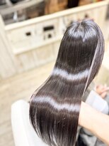 アウリイバイイルヘアー(Aulii by illu hair) 艶めき素髪ストレート