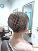 40代50代60代/ハイトーンショート/白髪ぼかしハイライト