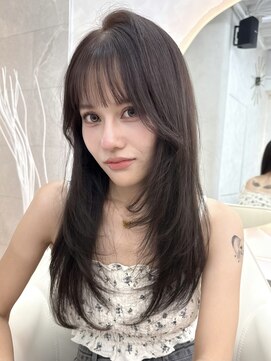 エルバイラビス 大宮(elu by lovis) 《高瀬寛菜》ダークグレージュ/レイヤーカット