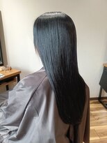 ココレ(cocole)&nbsp;髪質改善ララで予防とケアを…縮毛矯正ツヤサラ Uラインスタイル