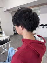 陰影のある束感で魅せる。ナチュラル×立体感のシャドウパーマがおすすめ！