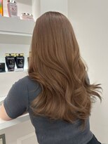 シイム(CYM)&nbsp;艶髪/透明感/ミルクティーアッシュブラウン/レイヤーカット