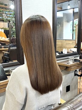 プランツヘアー 博多No.1うる艶ストレート