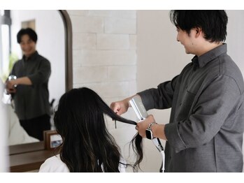 ラ ファブリック 草加(LA FABRIQUE)の写真/【高技術×丁寧な接客が自慢】マンツーマンだから叶うライフスタイルに寄り添った最適なスタイルをご提案◎