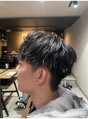 刈り上げセンターパート/波巻きツイストスパイラル/柏
