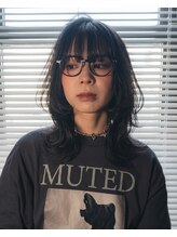リムー(Rmmu)&nbsp;ウルフレイヤーダークグレージュ