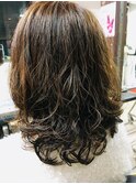 ふんわり軽やかセミロング