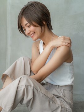 ハバナ 渋谷(HAVANA) 20代30代大人かわいい斜めバングデザインカラーシルキーベージュ