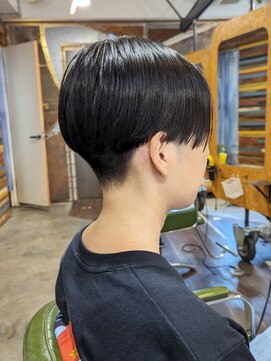 ゴーズゴー 吉祥寺(e)店(go s go) 【gosgo近藤】センターパート刈り上げショート/アッシュブラック