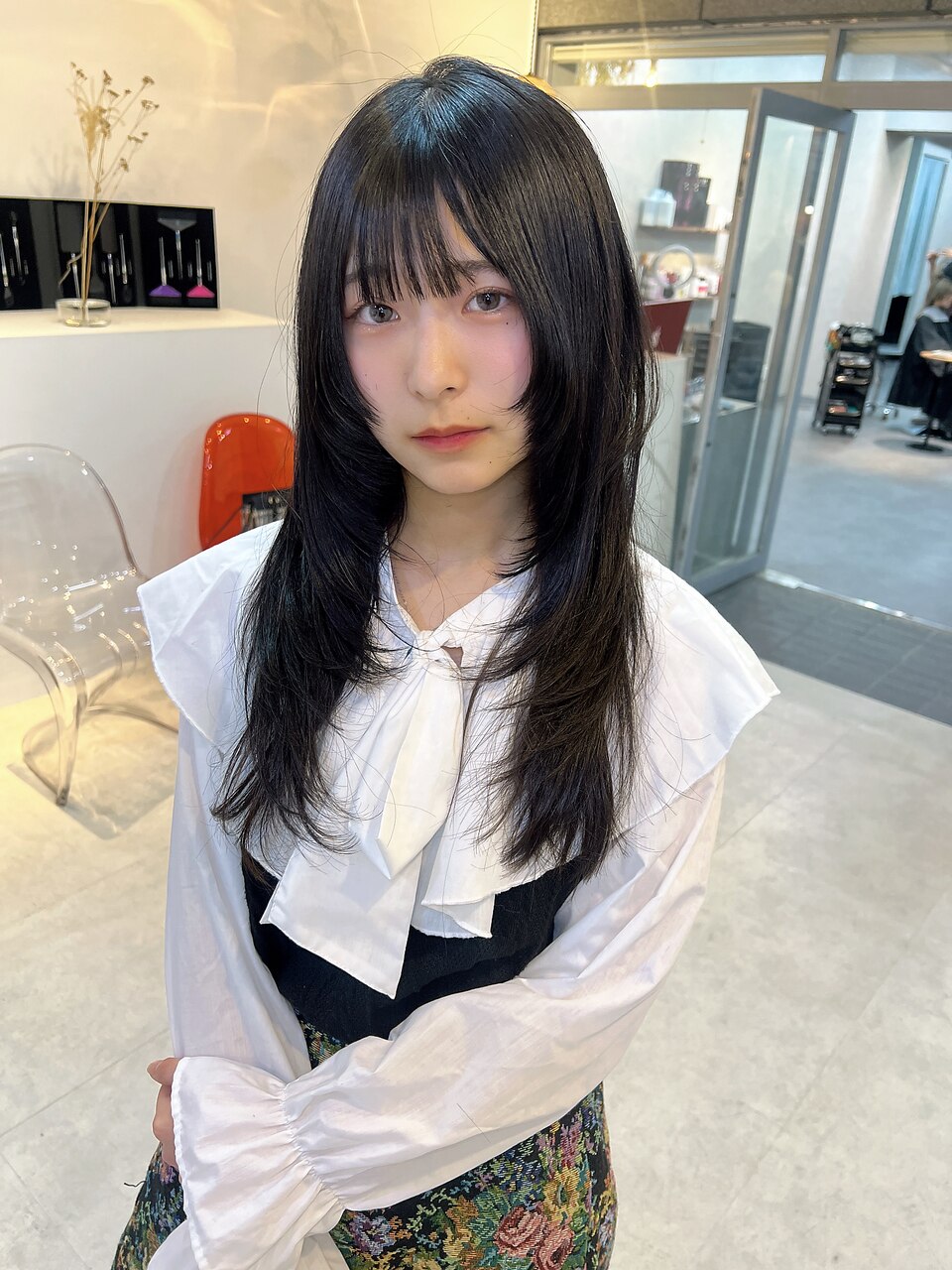 中性ウルフロングレイヤーカットロングウルフカット姫カット