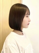 アンク(ank)&nbsp;20代/30代/40代/前下がりボブ/まとまるボブ/艶カラー/耳かけ