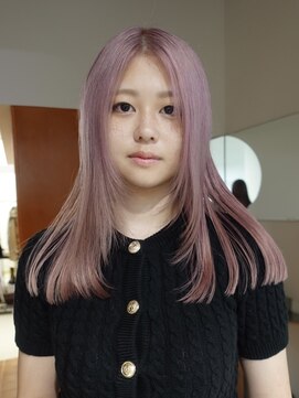 ユルク トウキョウ(jurk tokyo) ホワイトピンクカラー×レイヤーカット