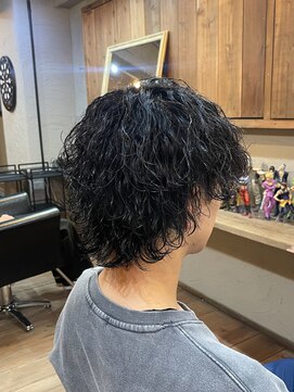 ミオ ベガ(Mio'' VEGA) マッシュウルフ×波巻きパーマ