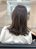 オリーブグレージュ/松葉優