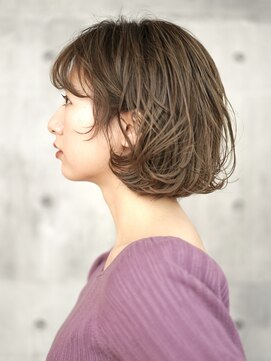 前下がりショート・ボブ/絶壁解消/前髪あり/40代/30代/内巻き