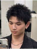 黒髪アップバングショート