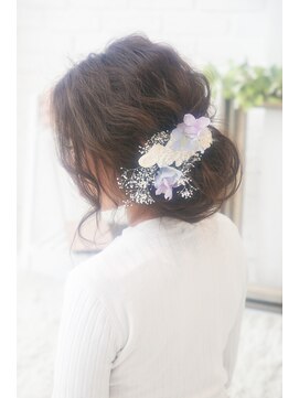 ヘアメイクサロンシャルメ(Hair Make Salon CHARMER) 結婚式☆二次会★ゆるふわサイドシニヨンへアセット