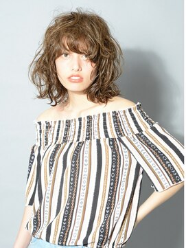 アース 熊本下通店(HAIR & MAKE EARTH) スウィングカール・ミディ