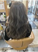 ロング×透明感グレージュ
