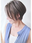 【モリオ原宿】前下がりショートボブ くびれショート 耳かけ