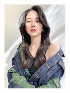 ムーキー(mookie) 黒髪ロング