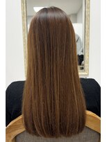 ロカ ヘアー(ROKA hair)&nbsp;ベージュ系カラー柔らかい質感のロング