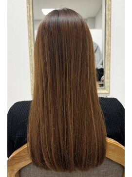 ロカ ヘアー(ROKA hair) ベージュ系カラー柔らかい質感のロング