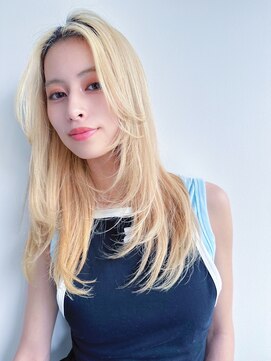 ホスタ 大阪梅田店(fosta) グレージュベージュショートボブショートレイヤーブリーチ学割