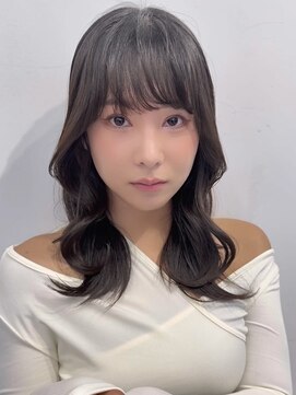 オリンテ バイ レシッド 表参道(orente by rcid) 髪質改善酸熱ストレートレイヤーカット韓国ヘアオリーブベージュ