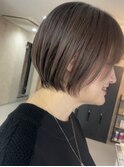 ショートボブ