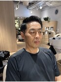 イケおじサイドパートフェード刈り上げショート