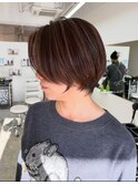 ナチュラルハイライトボブ