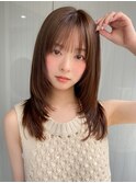 小顔 前髪 レイヤーカット くびれヘア ハイライトカラー"