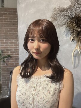 ロロネー(Lolonois) チョコレートブラウン × レイヤーカット♪