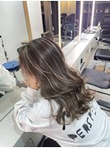 ハイライトカラーくびれヘアアプリコットオレンジ