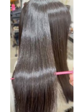 スタジオノブ(Studio nob) ココナッツストレート/髪質改善/傷まない縮毛矯正/サラ艶黒髪