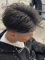 プレイ(PLAY) 束感ショート