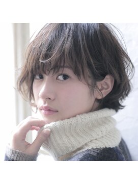 アットラブ バイ ベル(at'LAV by Belle) 小顔ショート×グレージュカラー〔Belle原宿〕