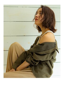 エミイ 鎌倉(eMii.) ラフウェーブニュアンスミディアム【eMii. 鎌倉】