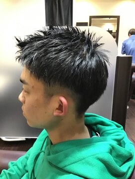 ヘアクリニックカルム 日暮里(Hair Clinic Calme) アップバンクショートツーブロックサイドグラデーション<理容室>