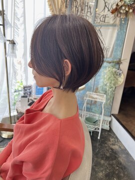 ロッティー(Rottie) 【大人可愛い×丸みショート】