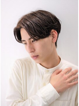 ノイセル 西本町(Noisyle) スーツ短髪ツーブロック束感モテる黒髪