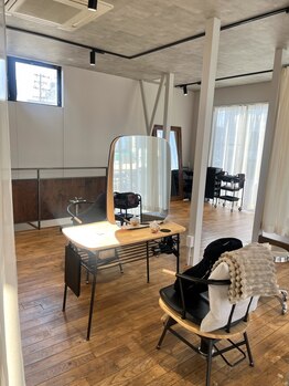 架空(KAQU)の写真/カウンセリングからお見送りまで1人のスタイリストが担当☆お悩み、ヘアケア方法など何でもご相談下さい♪