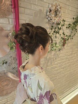 グリッター(Glitter) 【王道!カールアップ】艶やかカールアップ